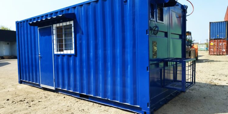 10 Modifikasi Container Office, Bikin Kerja Nyaman & Aman!